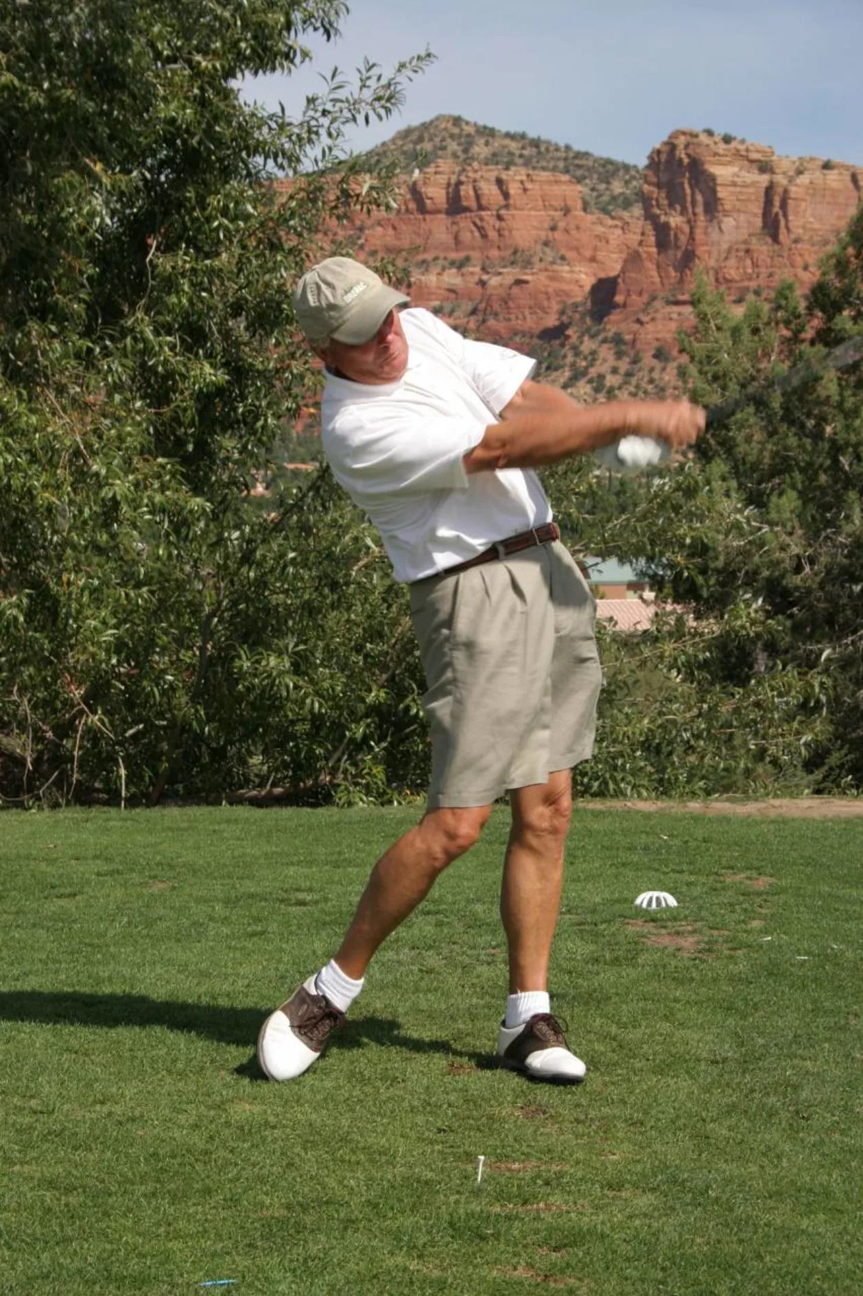 Golfer Sedona Chamber of Commerce & Tourism Bureau